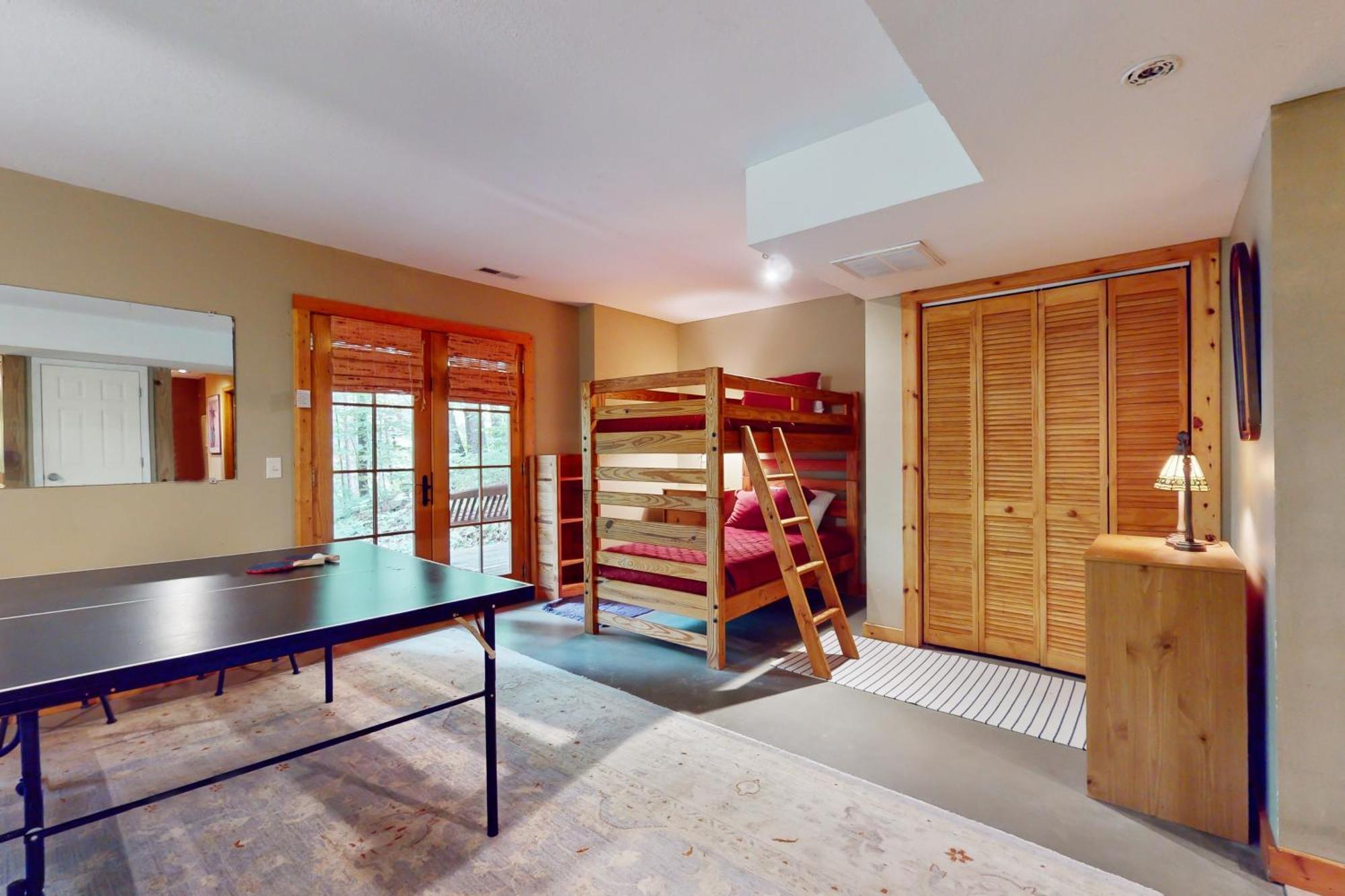 Elkhorn Cabin & Eagles Wing Lodge Asheville Extérieur photo
